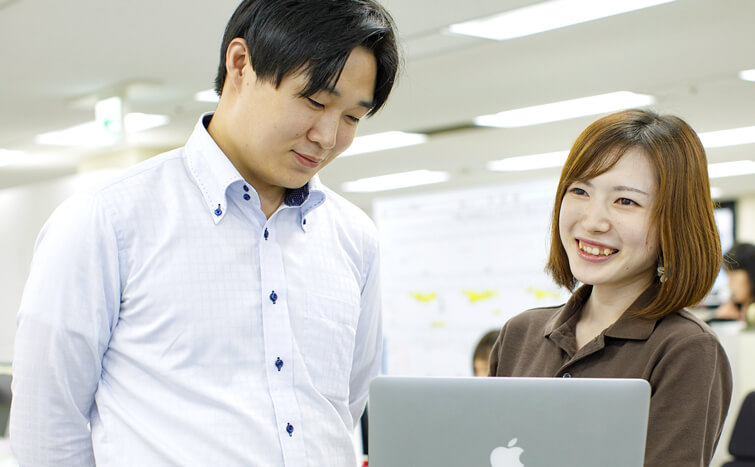 仕入本部 購買課所属 2014年入社